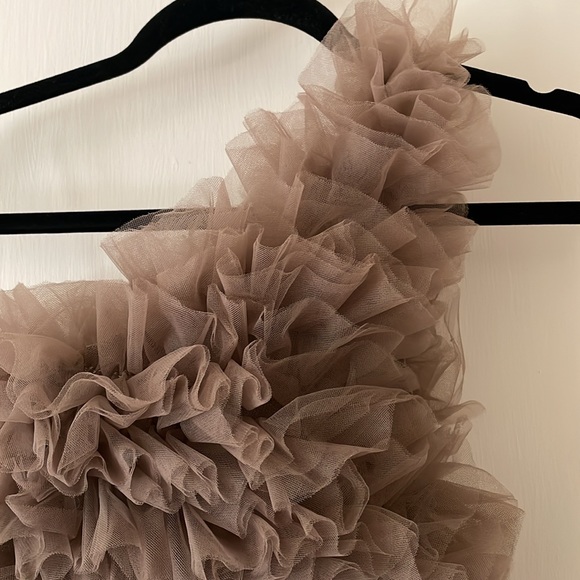 Zara Short Ruffle Top with Side Zipper - XS - Picture 2 of 8